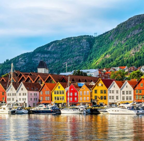 Houses by water on Norway Classic Plus